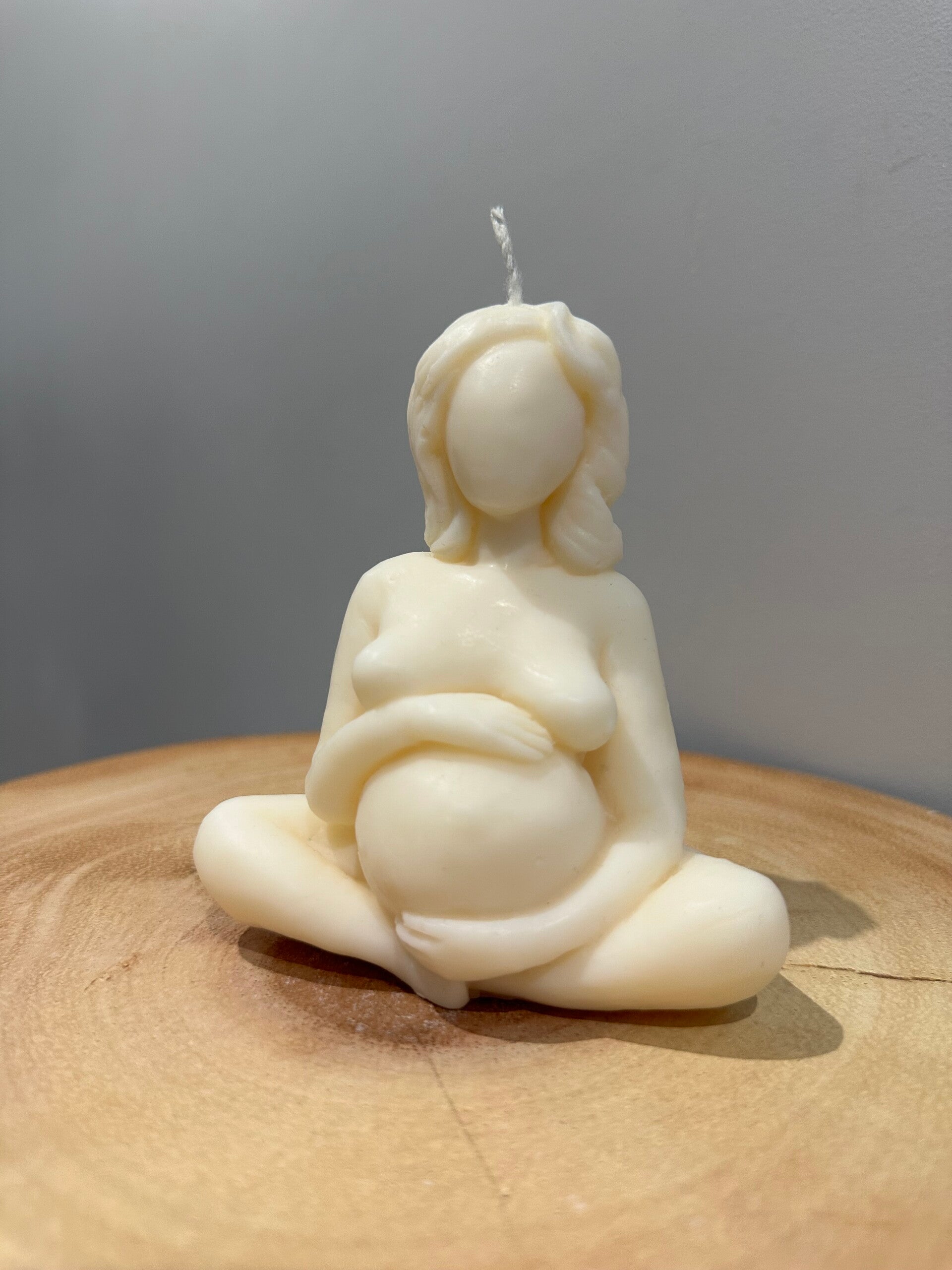 MUM TO BE candle NO2