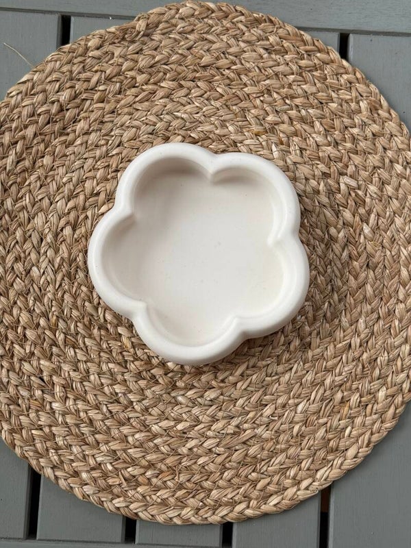 FLOWER tray