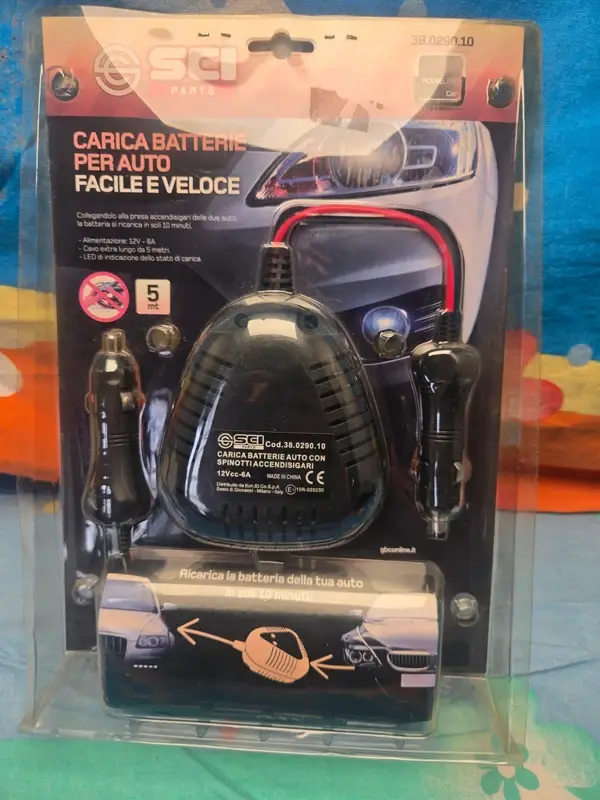 ELETTRONICA - Caricabatterie e avviatore di emergenza per auto