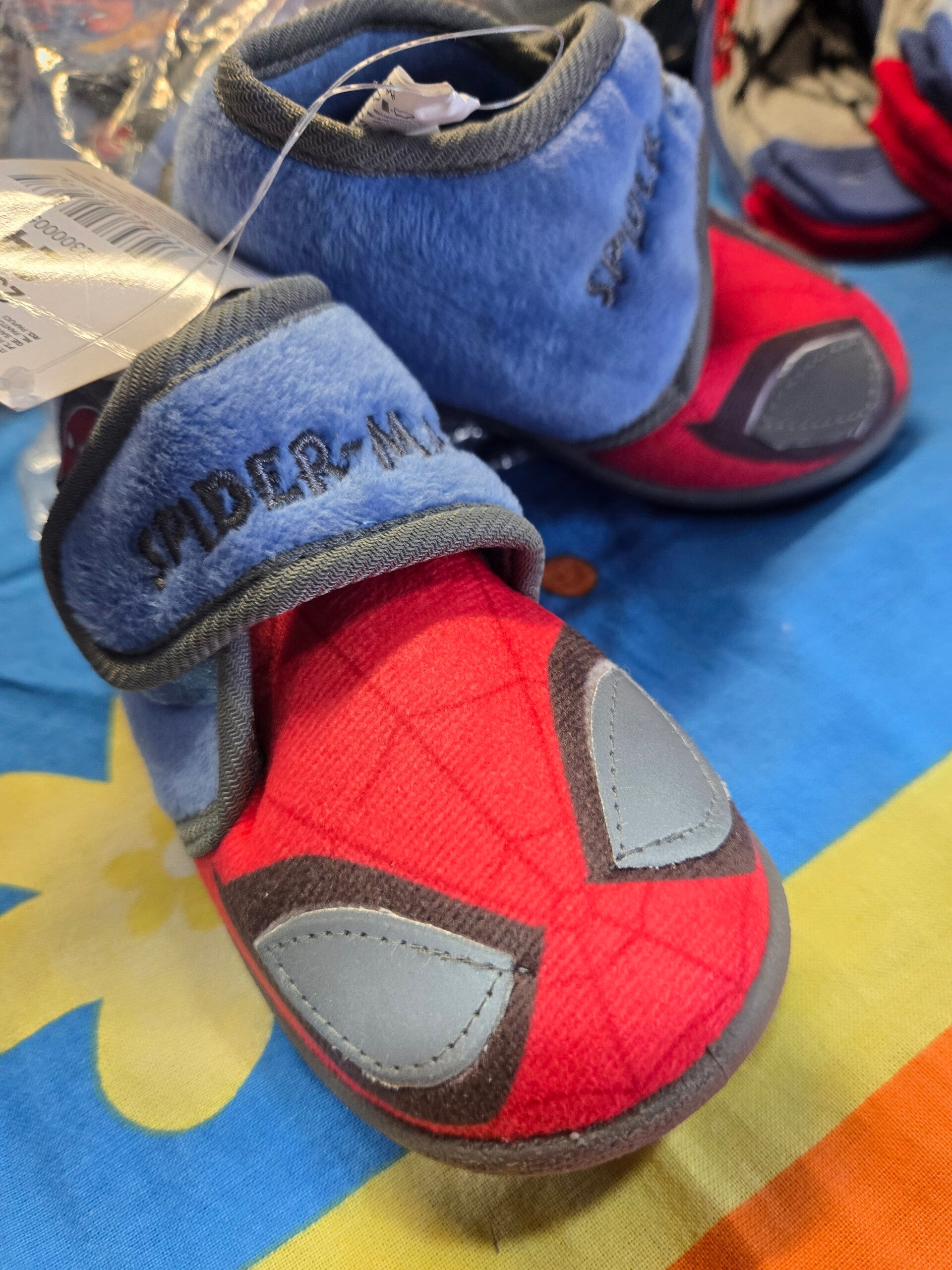 pantofole a stivaletto per bambini di Spider-Man + 3 PAIA DI CALZINI