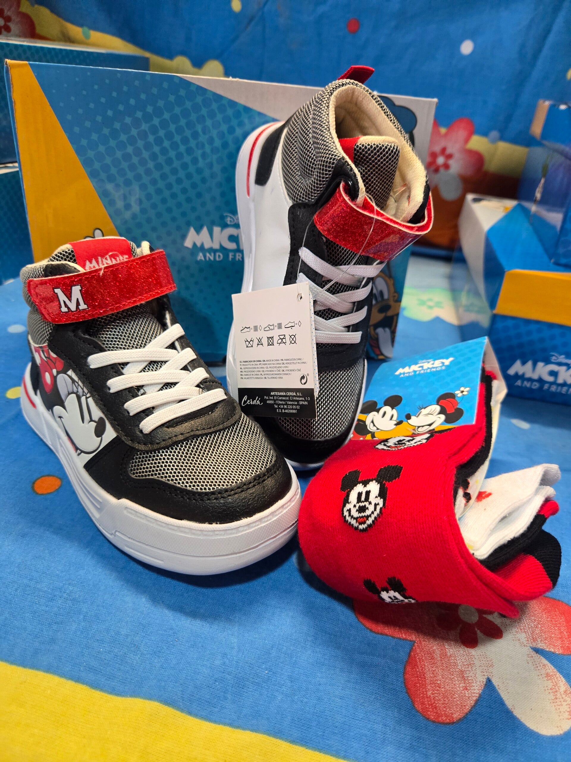 MICKEY & FRIENDS - SCARPINE + CALZINI