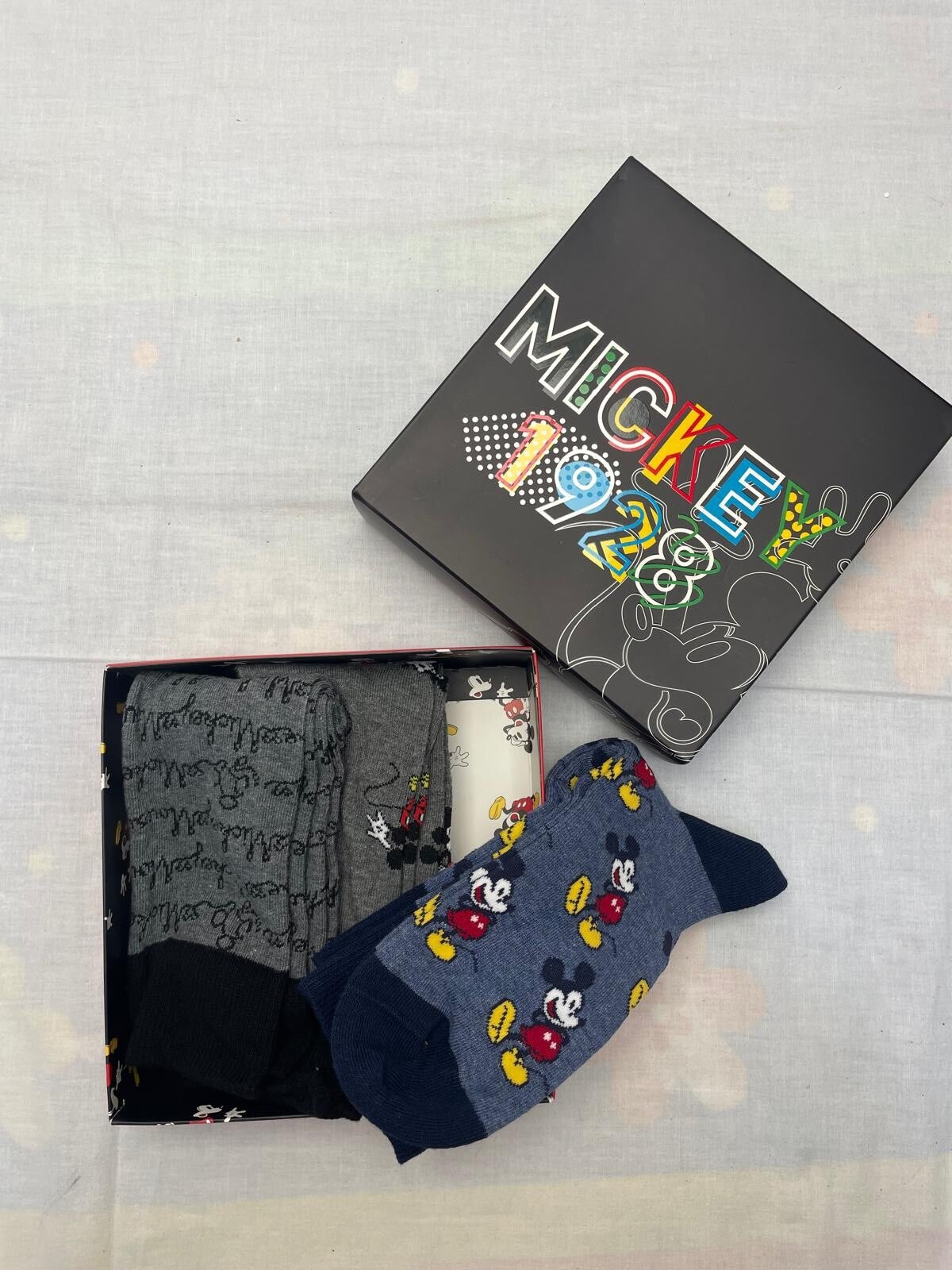 Set 3 Paia Calzini Disney Mickey 1928 con Scatola Regalo