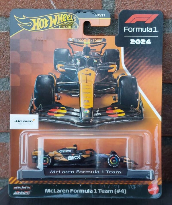 Hot Wheels McLaren F1 model #4 Lando Norris, orange/black