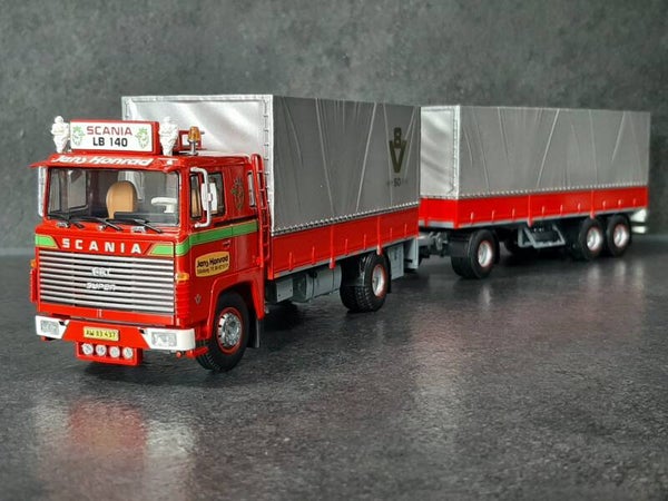 TEKNO Jens Konrad Scania 140 motorwagen met 3-assige huifaanhanger