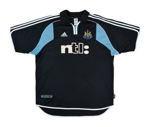 Newcastle 00/01 Away Retro Kit
