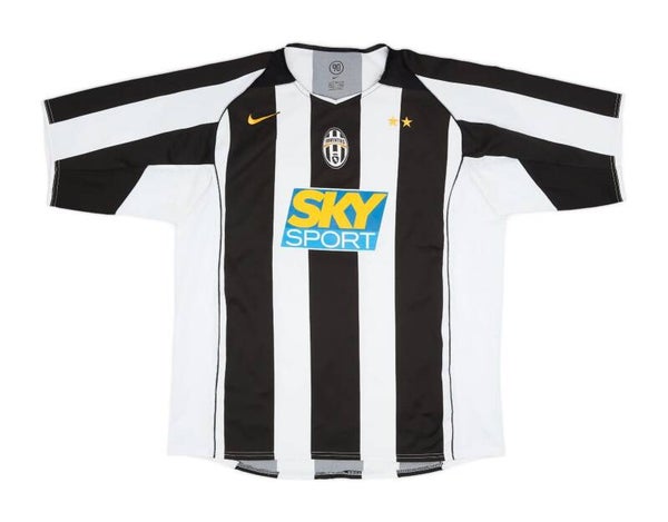Juventus 04/05 Home Kit