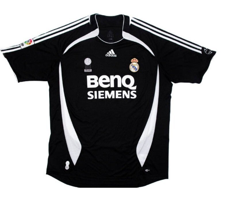 Real Madrid 06/07 Away Retro Kit