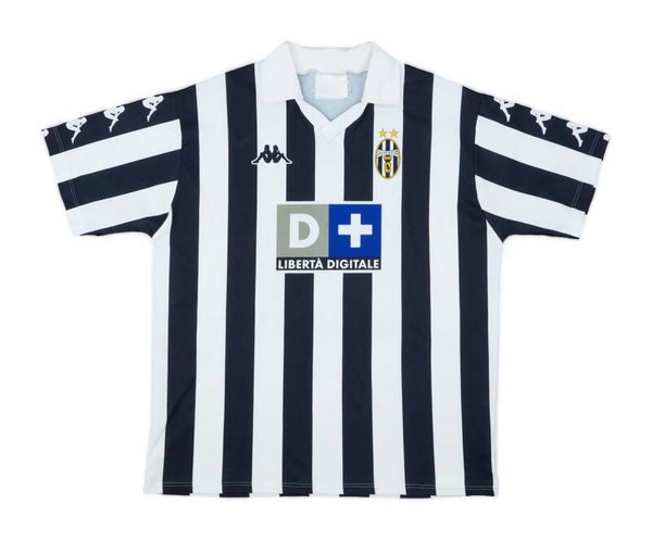 Juventus 99/00 Home Kit