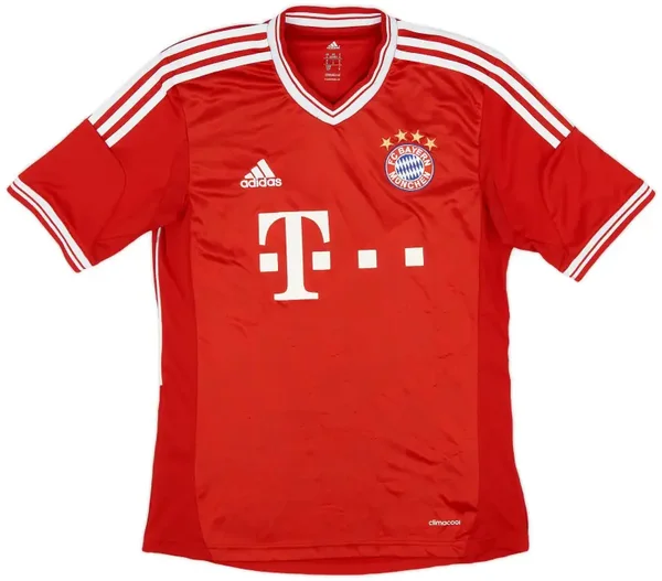 Bayern 13/14 Home Kit