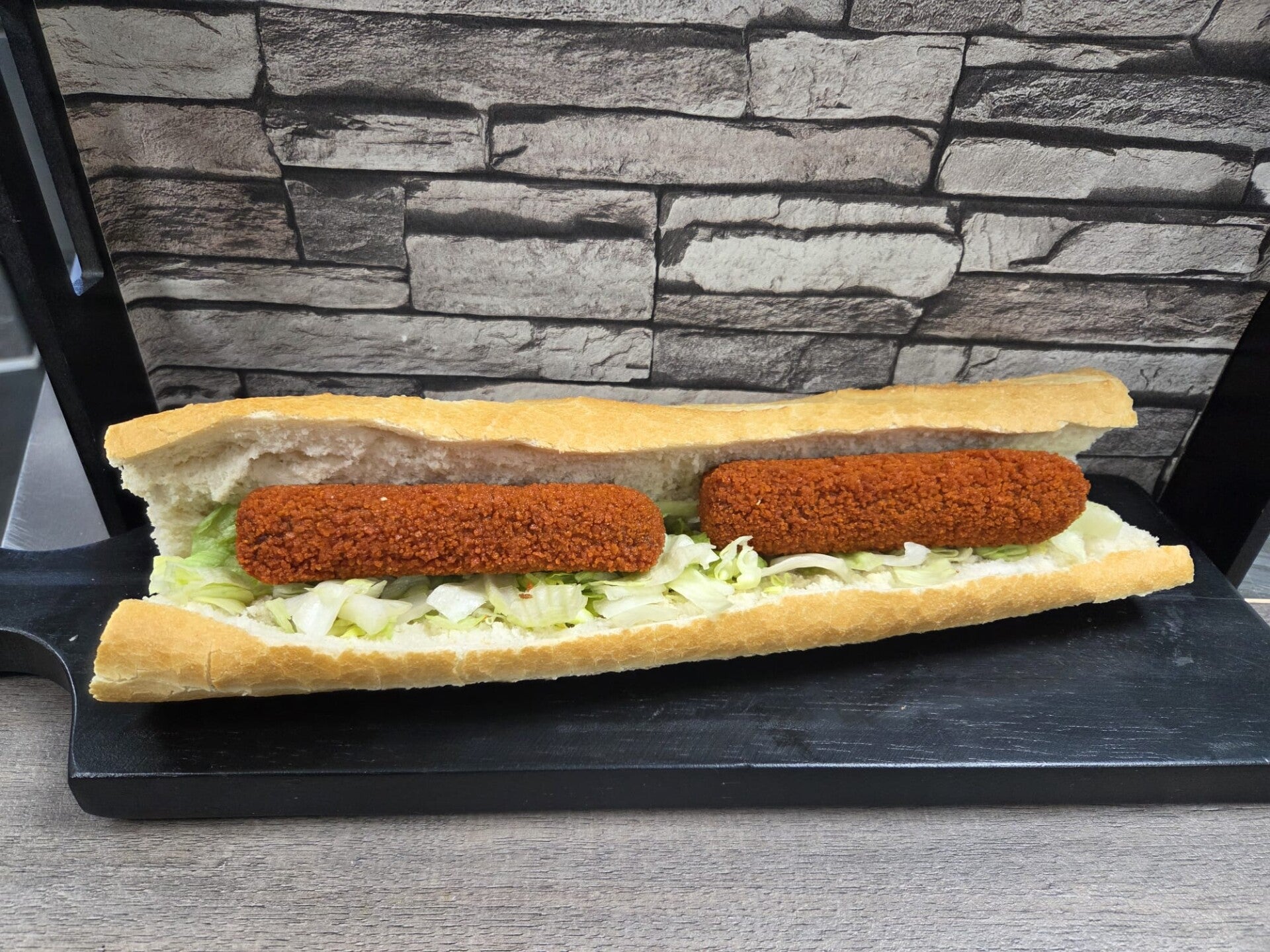 Stokbroodje 2x Goulaskroketten
