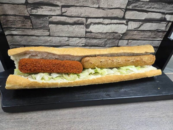 Stokbroodje Goulaskroket en Viandel