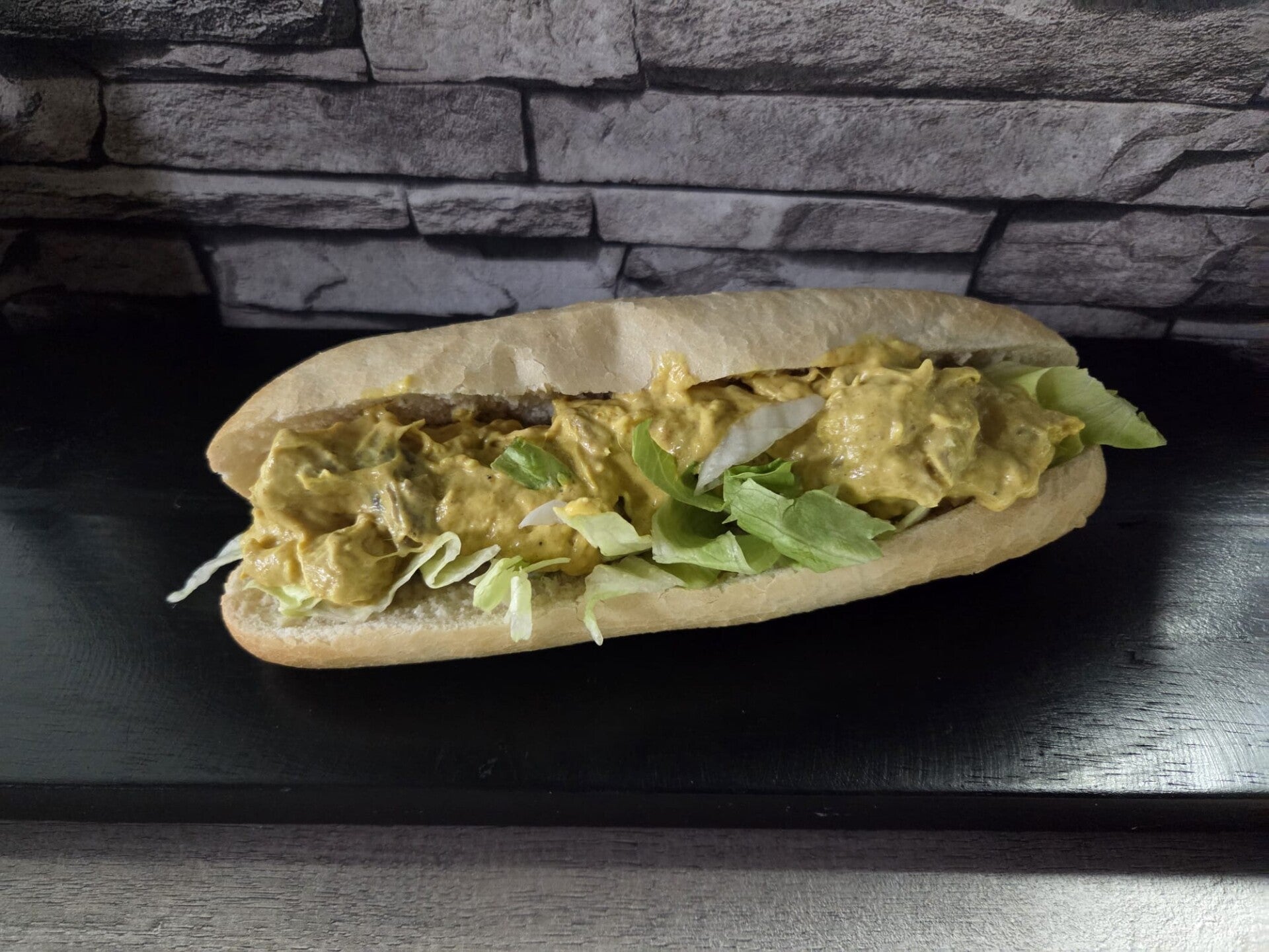 Baguette Kip-Kerrie Salade