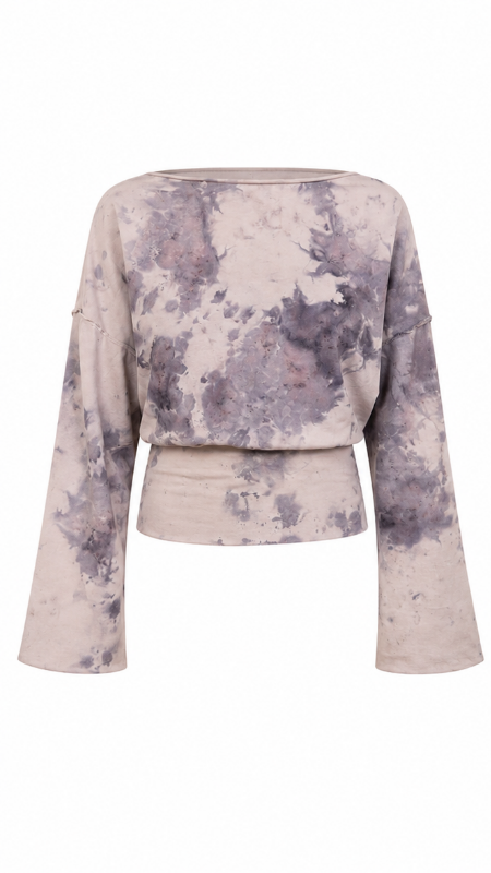 Dramatic Long Sleeve Love