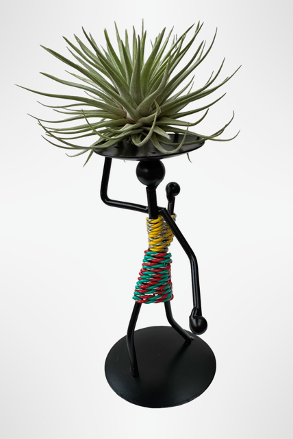 "Moeder met kind" beeldje met een Tillandsia Vriesea Espinosa