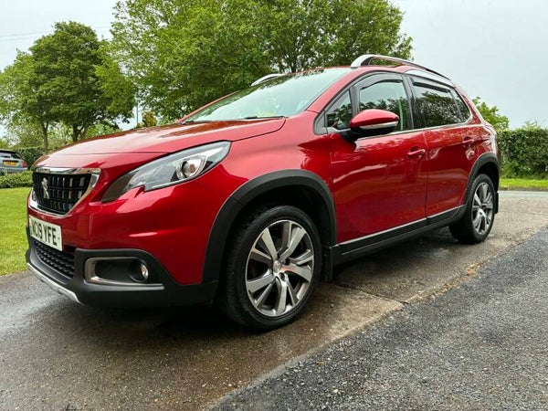 2019 Peugeot 2008 1.2 Allure S/S. Low miles!!