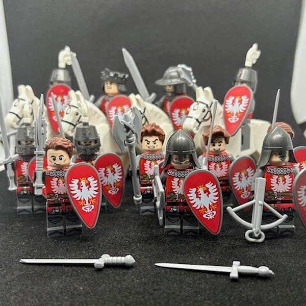 Middeleeuwse Ridder Set – 12 Ridders + 4 Paarden