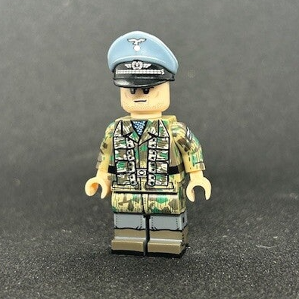 WOII Luftwaffe Fallschirmjäger-Officier