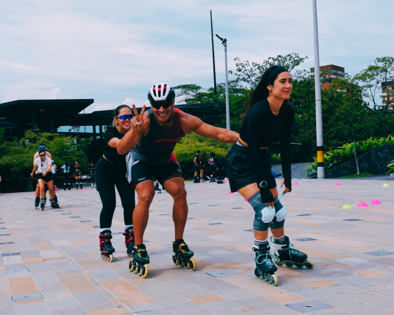ensammmble-pop-up-patinaje-1-35-standard-likq83.png