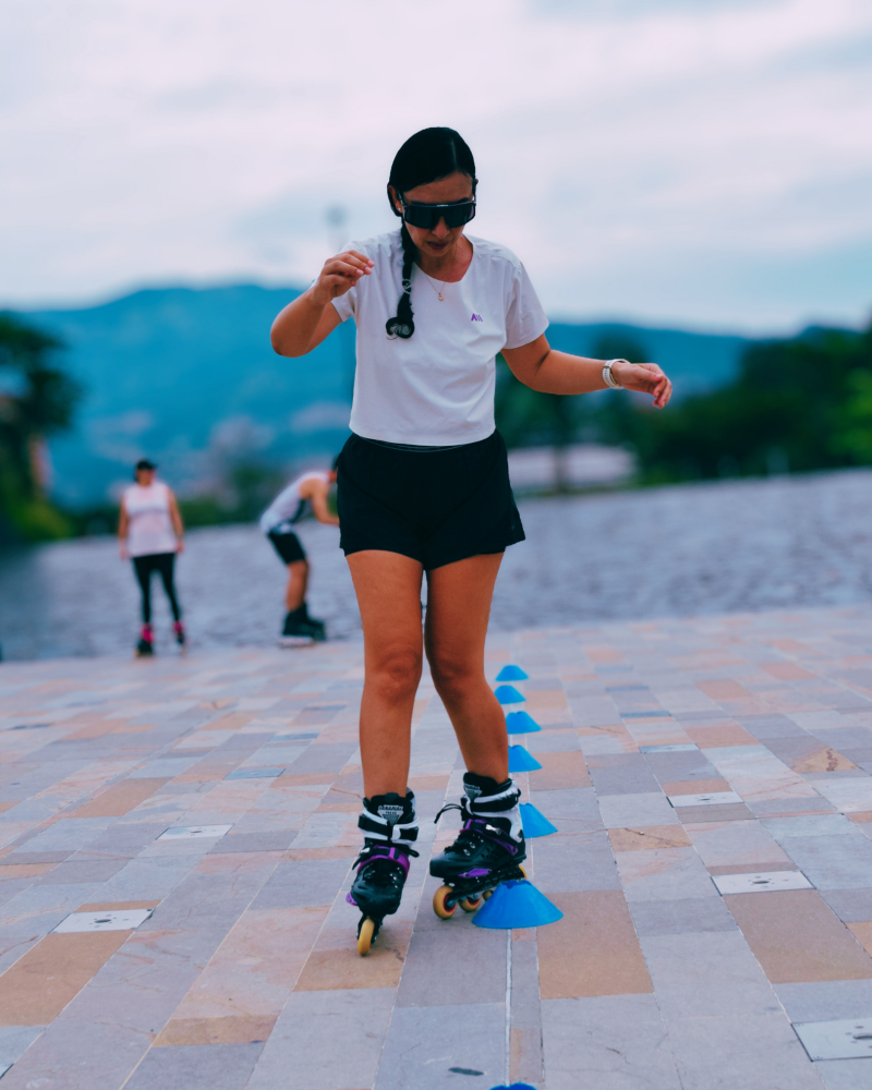 ensammmble-pop-up-patinaje-1-42-standard-h4mr28.png