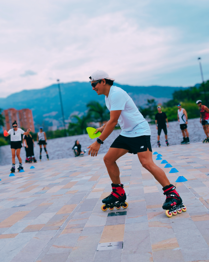ensammmble-pop-up-patinaje-1-52-standard-lgnh4e.png