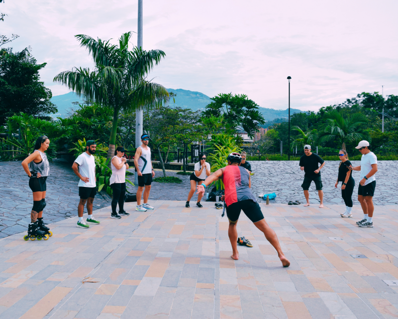 ensammmble-pop-up-patinaje-1-6-standard-8djwmh.png