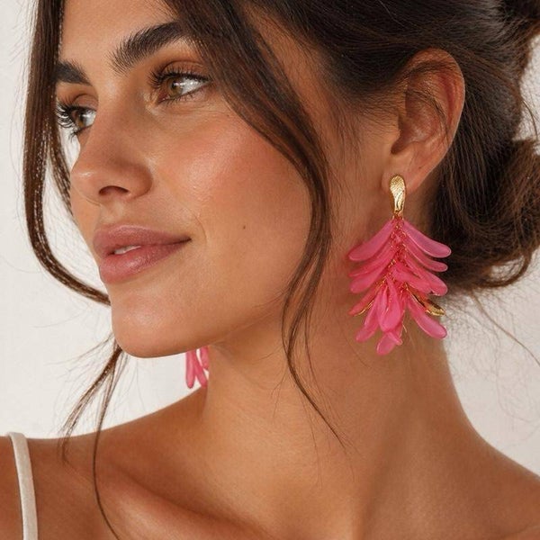 orecchini leggerissimi con petali fucsia in acciaio inossidabile