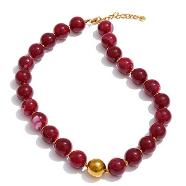 collana in resina e acciaio ciliegia