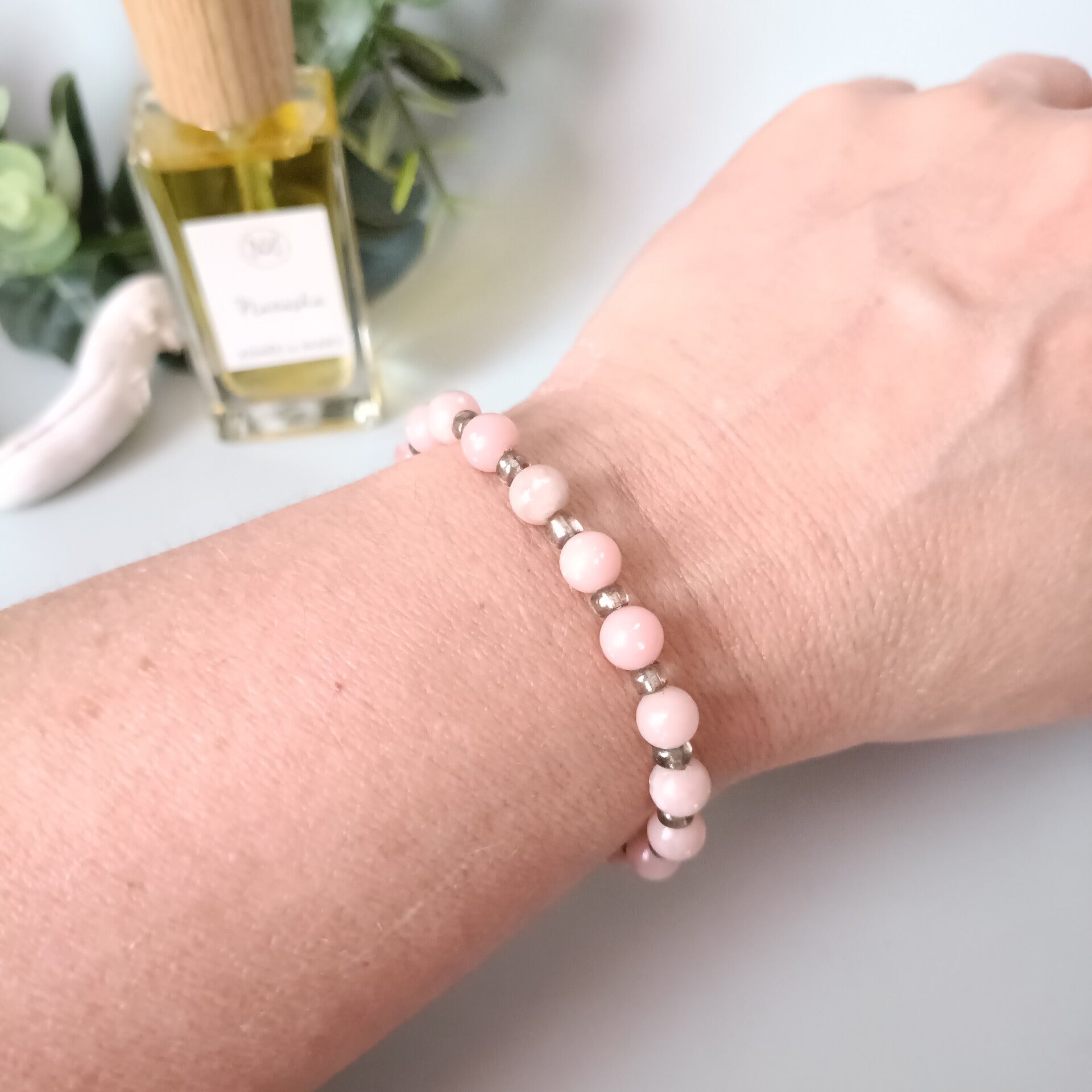 Bracelet Acier Inoxydable & Perle Opale Rose 6mm - Élégance & Bien-être