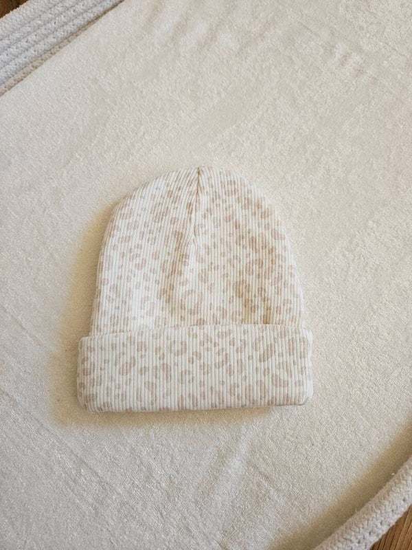 Mutsje newborn -   luipaard