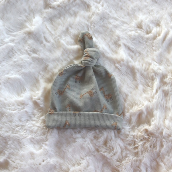 Knoopmutsje - Giraffe