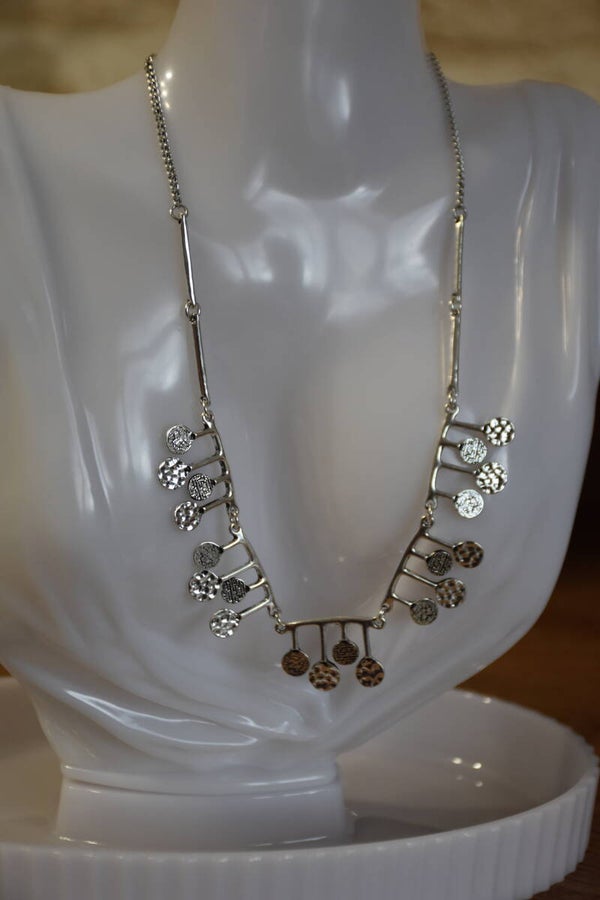 Collier 18