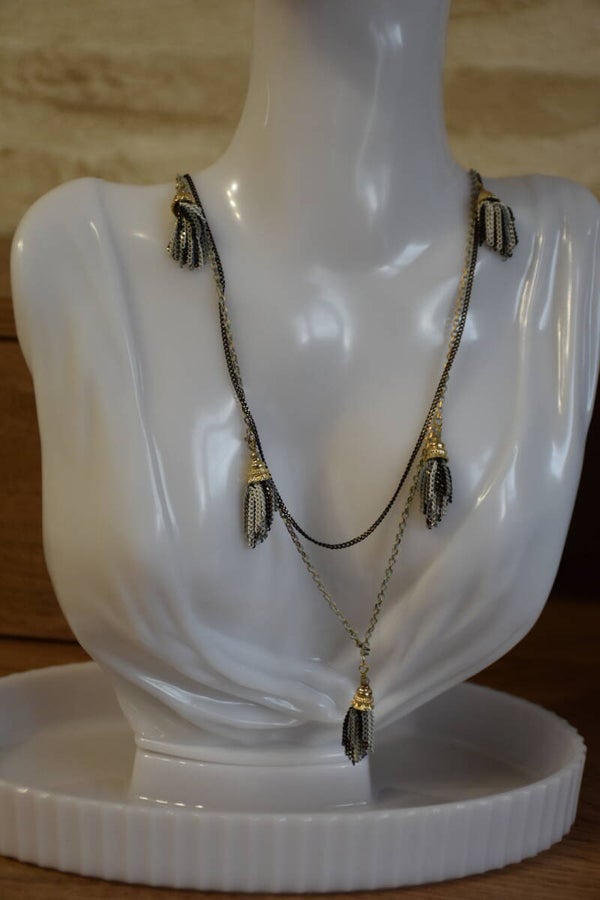 Collier 26