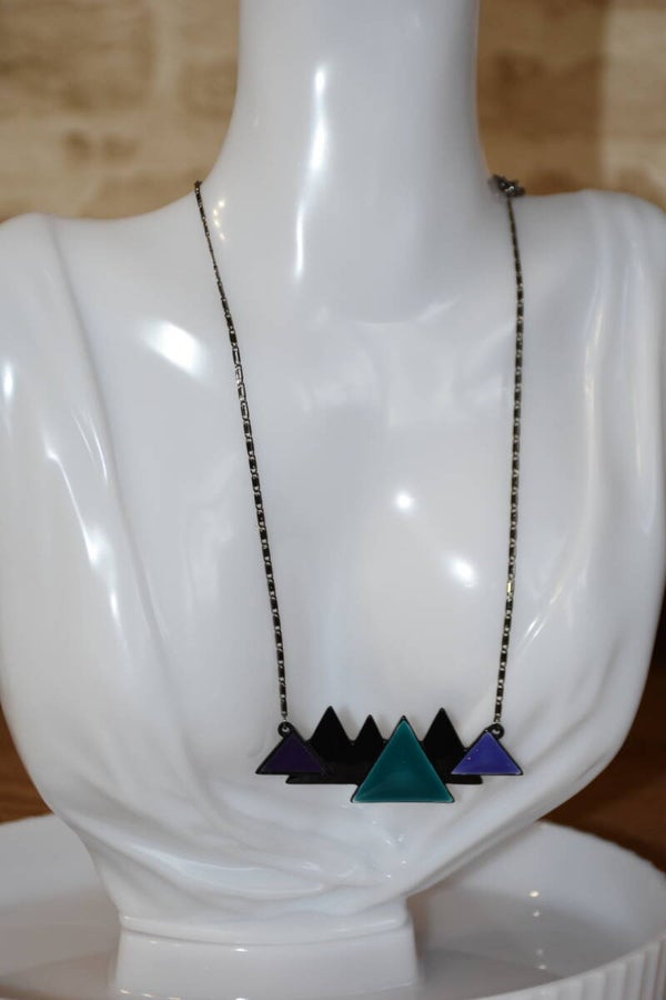 Collier 27