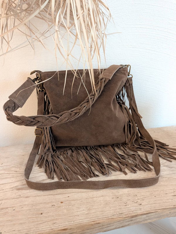 Wildledertasche mit Fransen