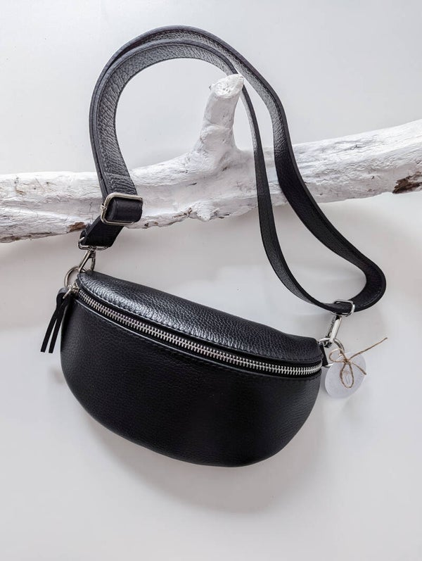 Gürteltasche "schwarz" klein (silber)
