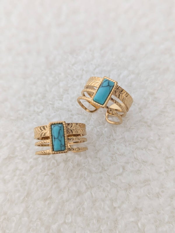 Goldener Boho-Ring mit Türkisstein – Wasserfest & Stilvoll
