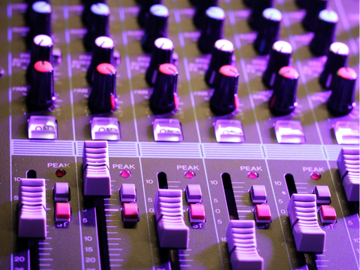 DJ mariage, anniversaire, entreprise, public