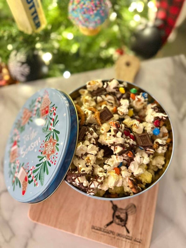Harper & Mackenzie's Thankgiving Popcorn Crack