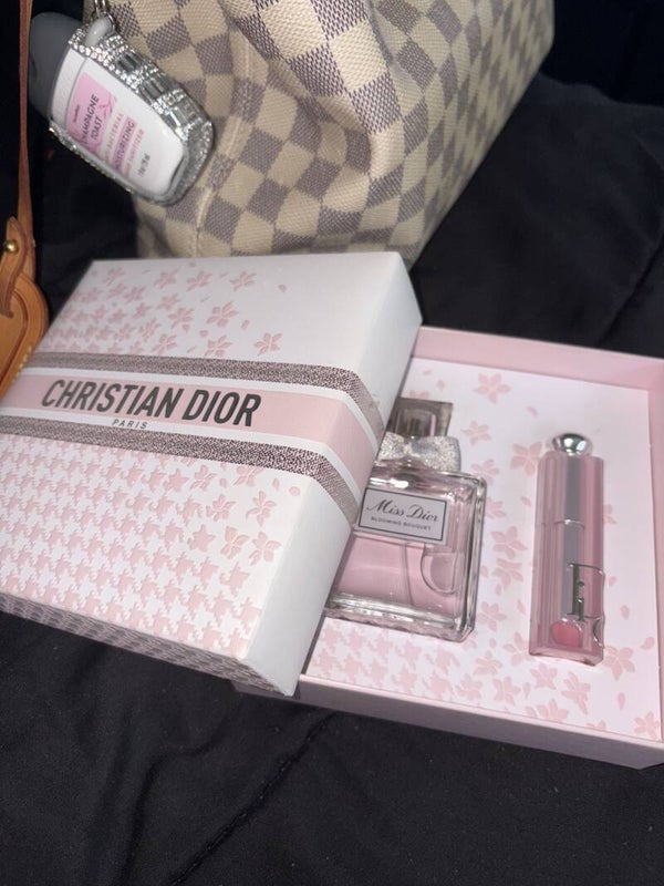 Dior perfume