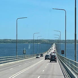 9d375800-03bb-4a76-8178-043c290b704b-standard.jpg
