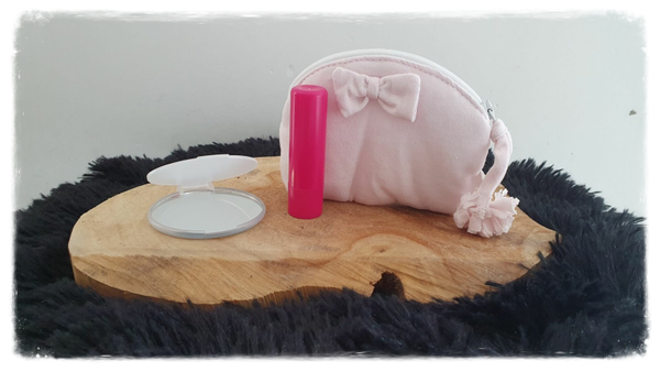 Kleine set: tasje met strik, spiegel en lippenbalsem (2 kleuren)