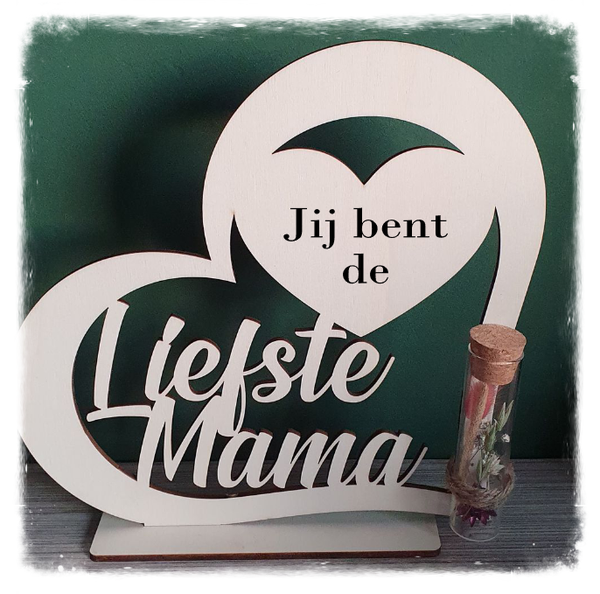Houten hart met vaasje en optie droogbloemen