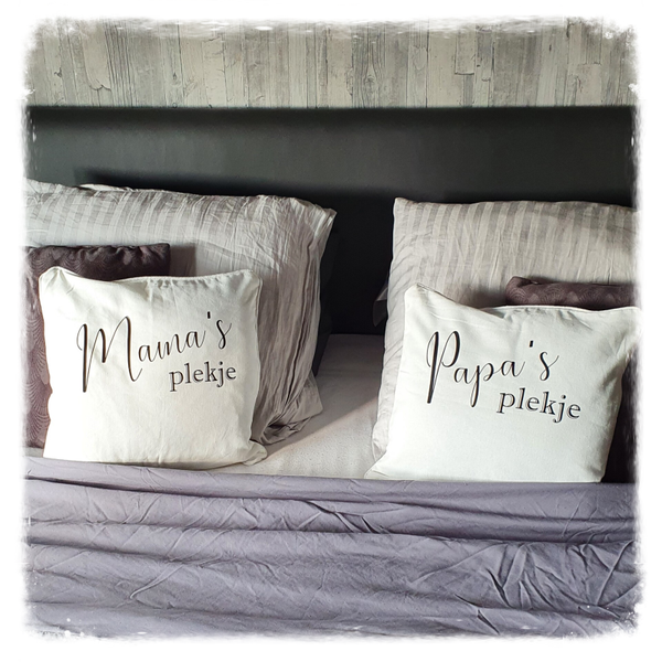 Kussensloop: mama's en papa's plekje