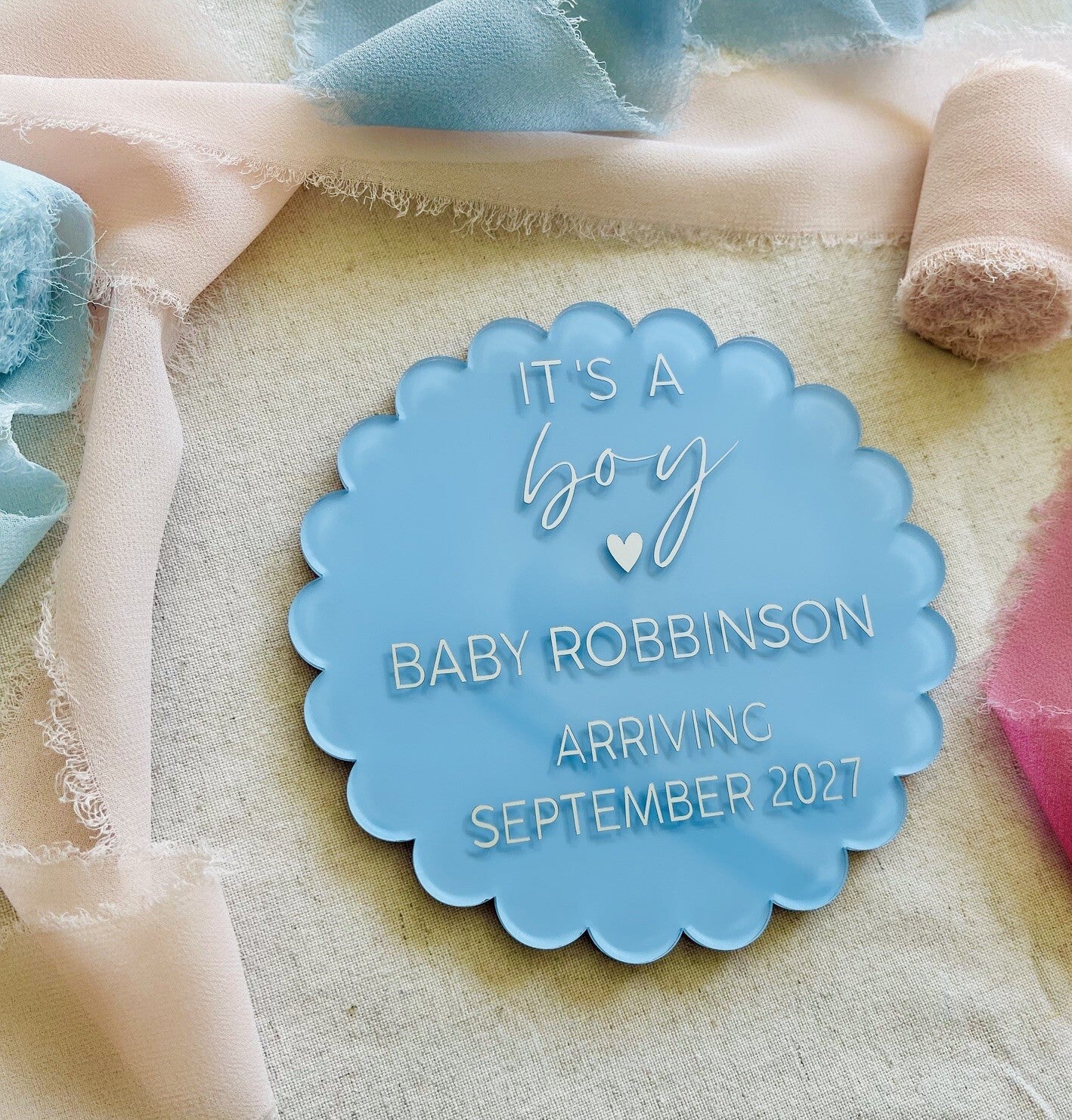 "It's a boy" baby boy scalloped plaque