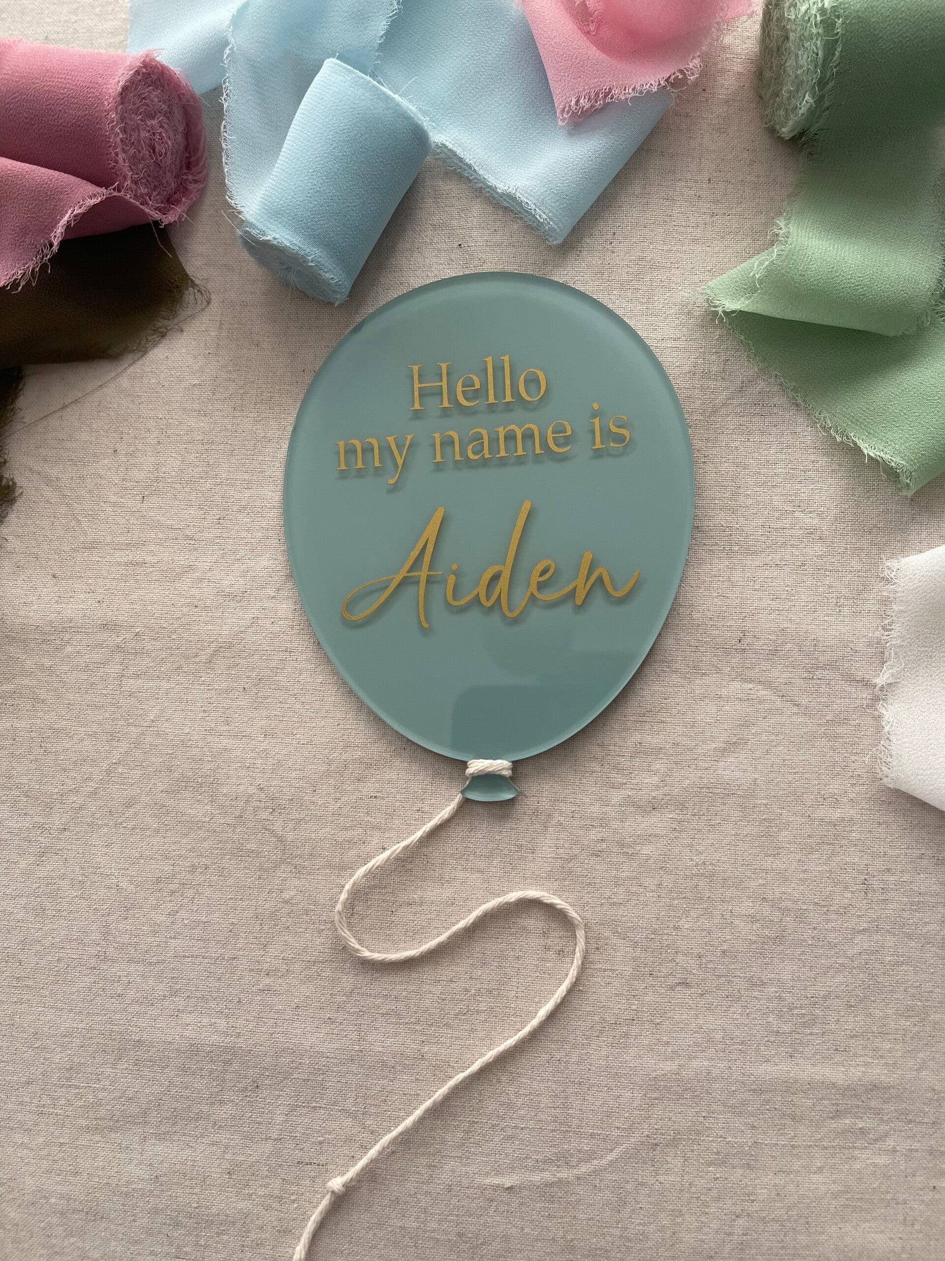 "Hello my name is" baby name balloon plaque