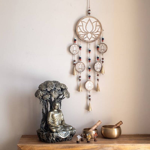 Colgante Pared Flor de Loto Madera y Cascabeles | Boho