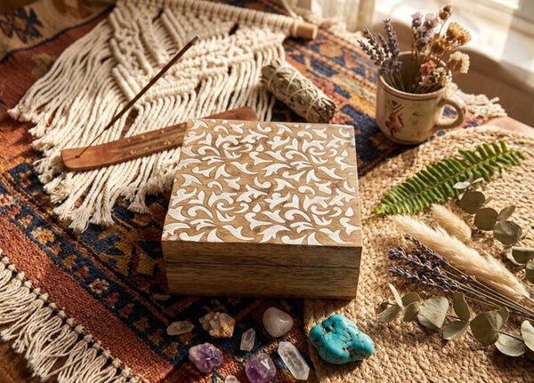 Caja de Madera Tallada Arabesco Blanco | Estilo Boho Chic