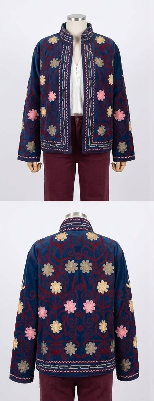 Chaqueta Boho Bordada Shimla | Terciopelo Azul Noche, Cuello Mao y Flores