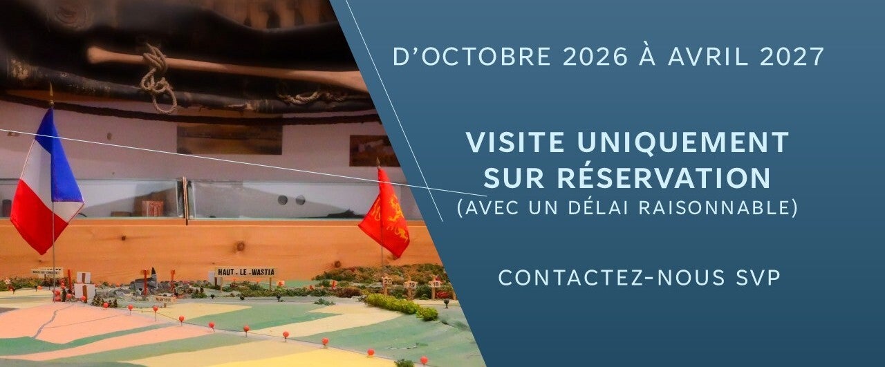 Carte en relief du champ de bataille avec horaire d'ouverture octobre à avril