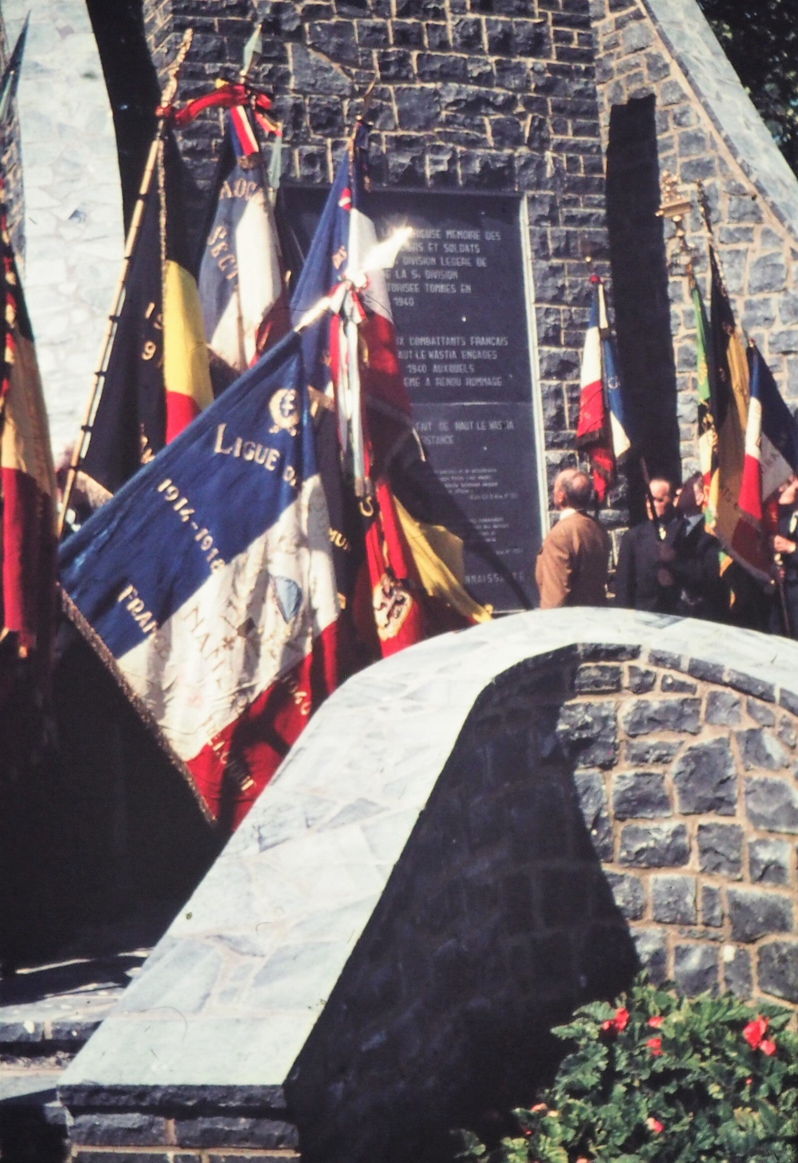 Photo de l'inauguration du Mémorial français de Haut-le-Wastia en 1970
